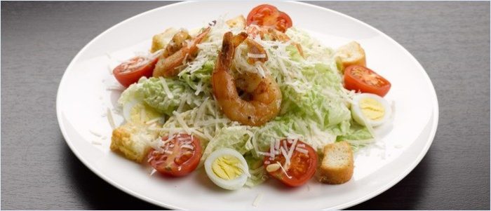 einfacher Cäsar mit Shrimp.